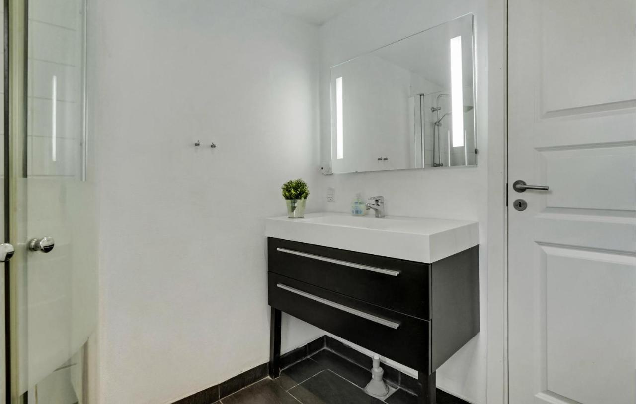 Beautiful Home In Borkop With Kitchen Kültér fotó
